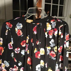 Ann Taylor XS Floral Blouse Pansies Black Pleats